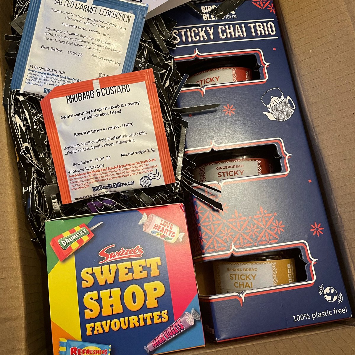 I think I’m in love with this tea order from <a href="/BirdandBlendTea/">Bird & Blend Tea Co.</a> 🕊️💙

#blogger #teablogger #tea #birdandblendtea #birdandblend #birdandblendteaco #tealover #teaoftheday #teaorder #ilovetea #teablends #chaitea #teablend #teablog #loosetea #northamptonblogger #northampton