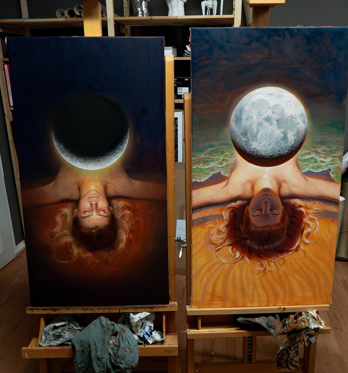 Making two paintings 🌒🌔