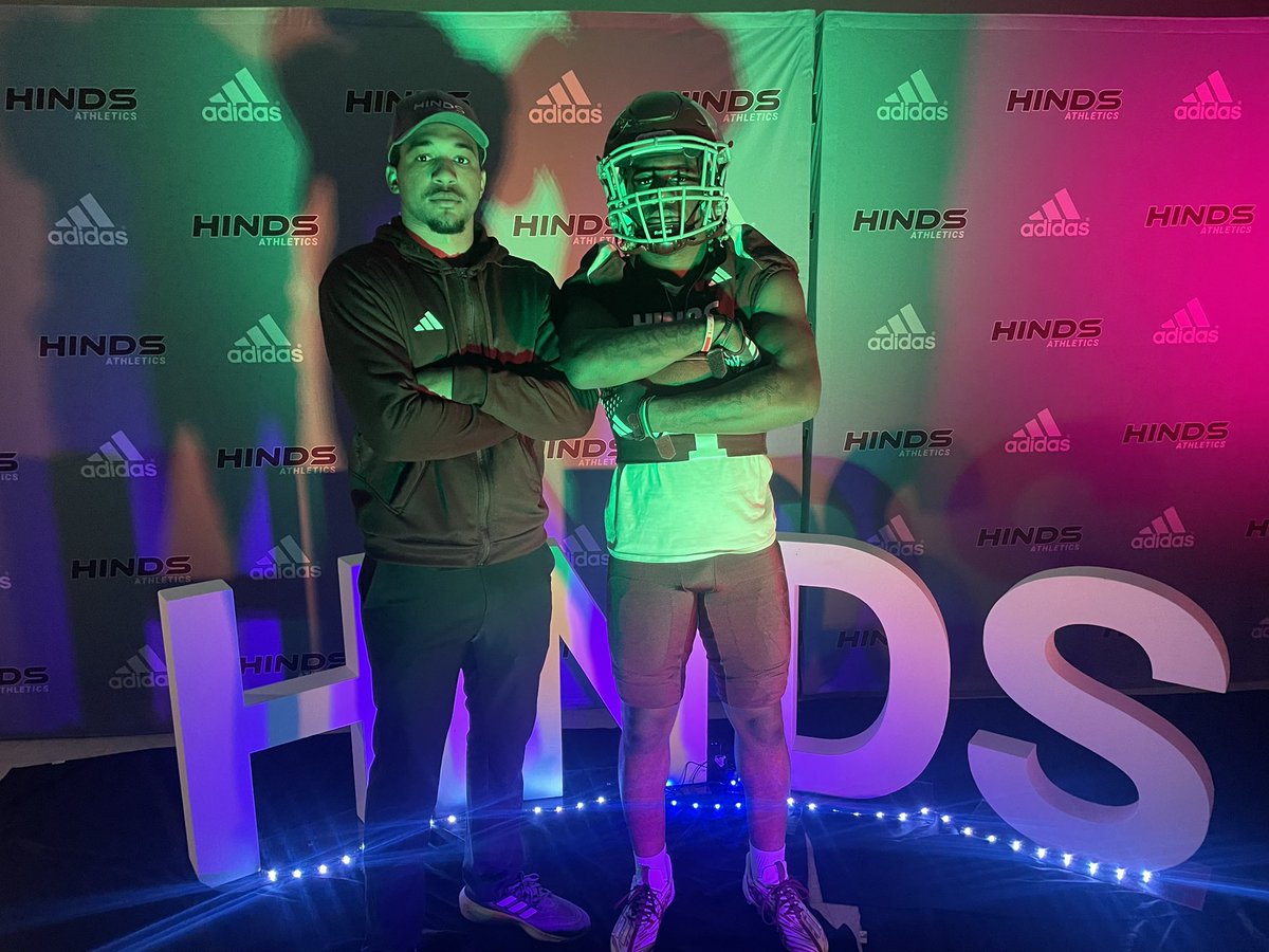 _fear4oe's tweet photo. Had a good time @HindsCC_FB yesterday!! @TDGrays @jmhdline @Coach_OC14 #notcommited @sethmc12 @PrepRedzoneMS @LawrencHopkins @MacCorleone74 https://t.co/isj6fs1vZa