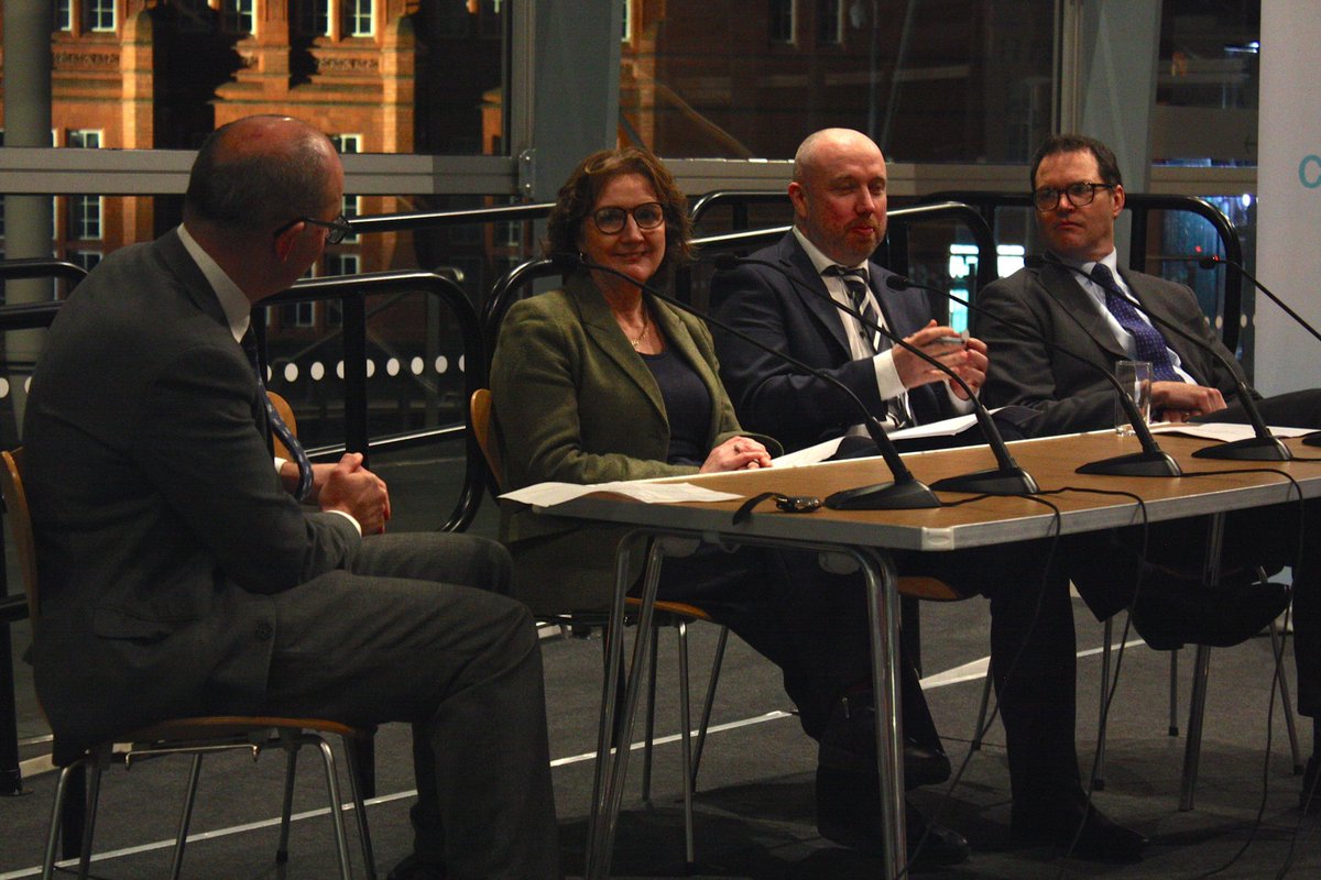 HealthyAirCymru's tweet photo. We invited MSs from all parties to join a panel discussion. @JFinchSaunders @mabonapgwynfor and @Amanwy spoke about implementing the #EnvironmentBill and ‘robustly’ debated some of the issues. Sadly @DoddsJane was not in Cardiff so couldn’t make it a 4 party panel https://t.co/cl5CCV0GV7