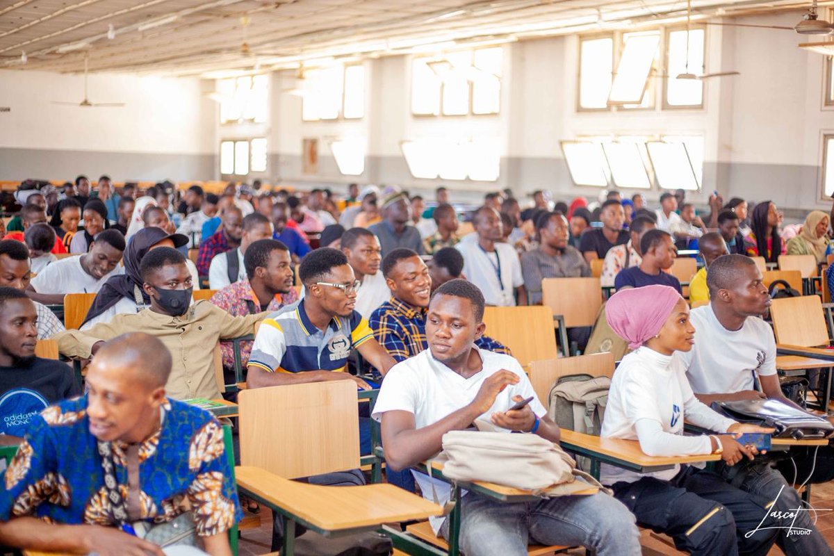 Dev_suite's tweet photo. A monumental 'Introduction to Tech' is now part of our tech journey! Massive thanks to all who made this event a success. Your enthusiasm fuels our community's spirit.
#gdsckp #intrototech https://t.co/ESrTRSt4rj