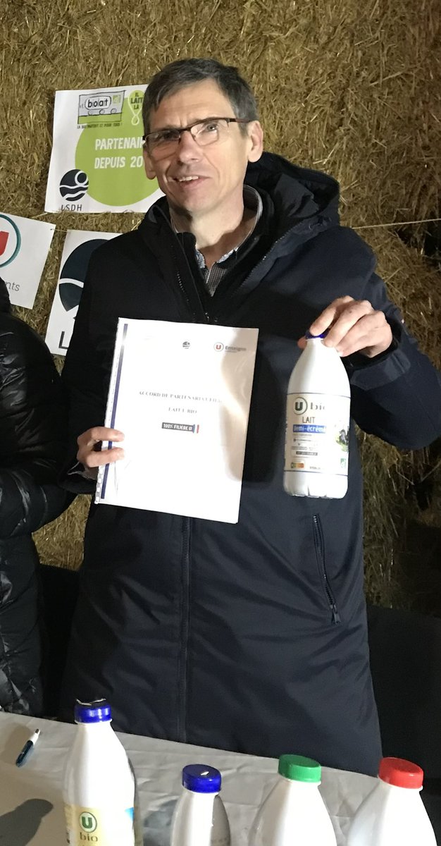 schelcher's tweet image. Alors que des multinationales de l’agroalimentaire ferment régulièrement des sites en France, nous avons de formidables entrepreneurs familiaux qui continuent à investir avec ambition. C’est le cas d’Emmanuel Vasseneix du @groupeLSDH, le fabricant du lait et des jus de fruits U.…