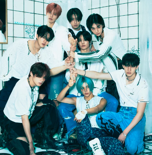 AboutMusicYT's tweet photo. Stray Kids is nominated for 'Best Group/Duo of the year' at the 2024 People's Choice Awards. https://t.co/z6bSCpYubq