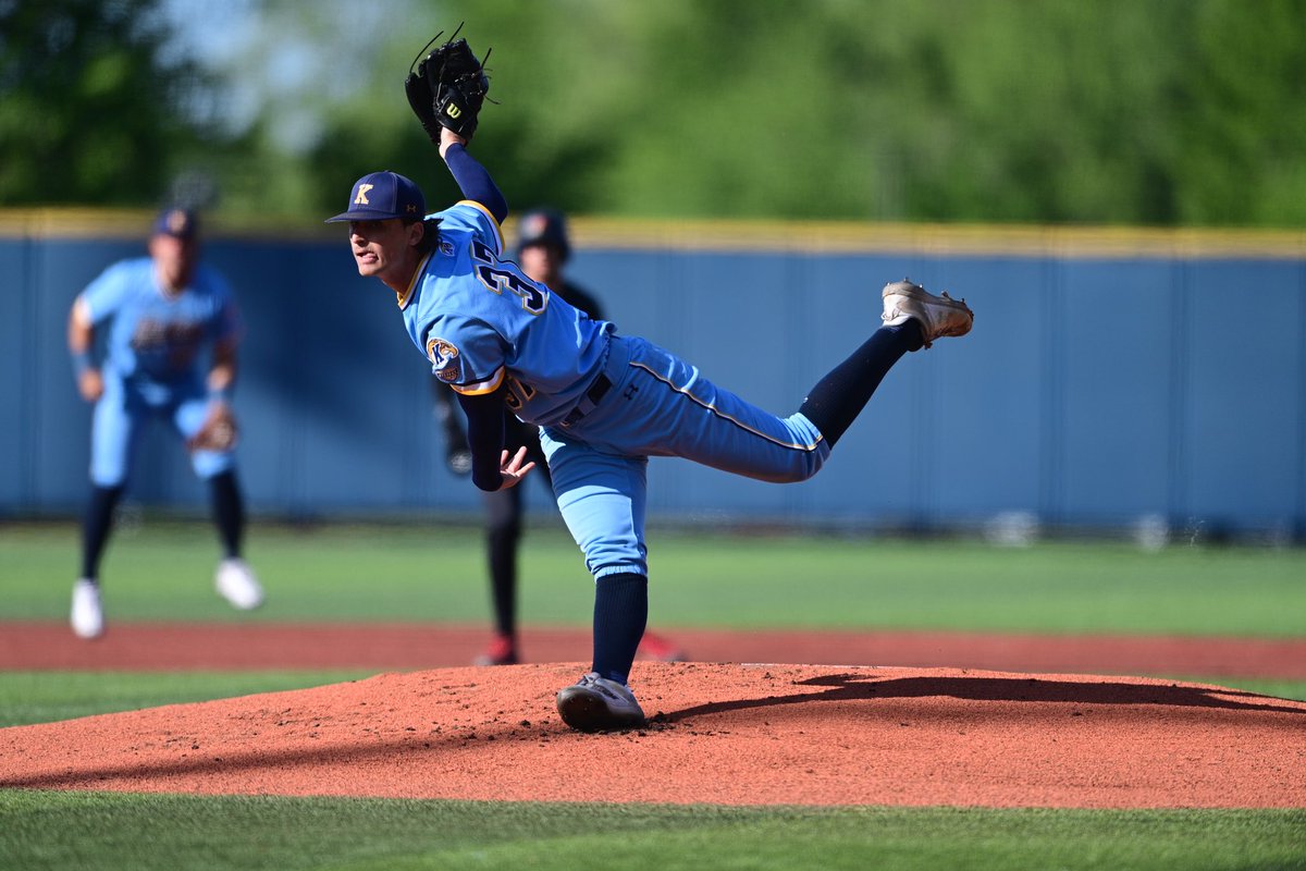 Our very own, Joe Whitman, is a finalist for the 24th @greaterclesports Male Collegiate Athlete of the Year Award! We need everyone to go and vote for our Flash ⚾️

🔗 rb.gy/4afaej

#GoFlashes⚡️