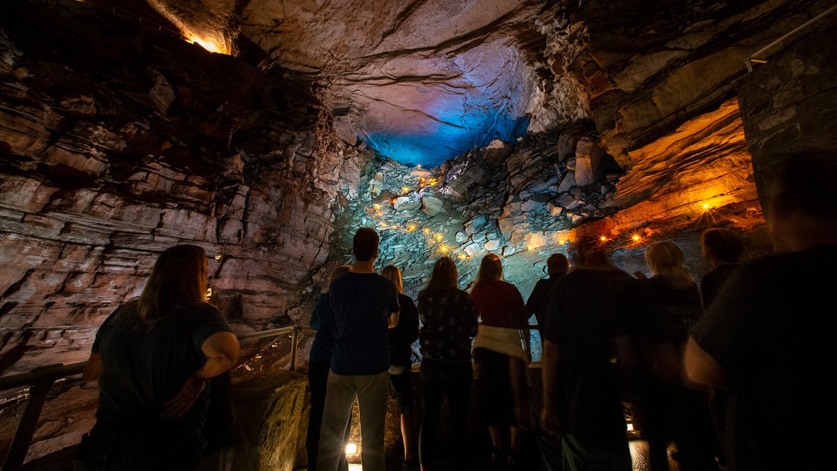 Naturally gorgeous #NationalArkansasDay 🐗💎❤️ 📸: <a href="/artourism/">Arkansas Tourism</a>