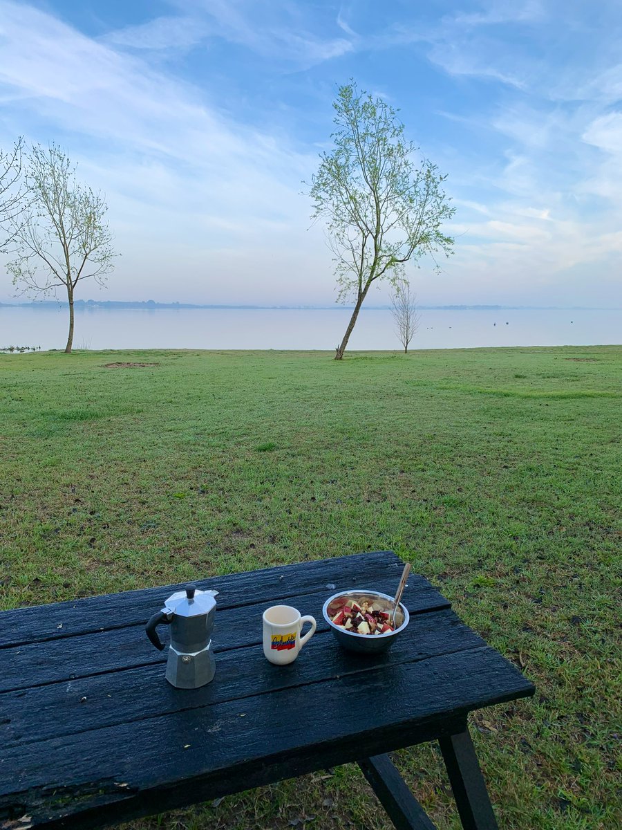 gui10road's tweet photo. Nuevo hilo: 
10 localidades con lagunas en Buenos Aires 🇦🇷 https://t.co/NdCo9p8GfE