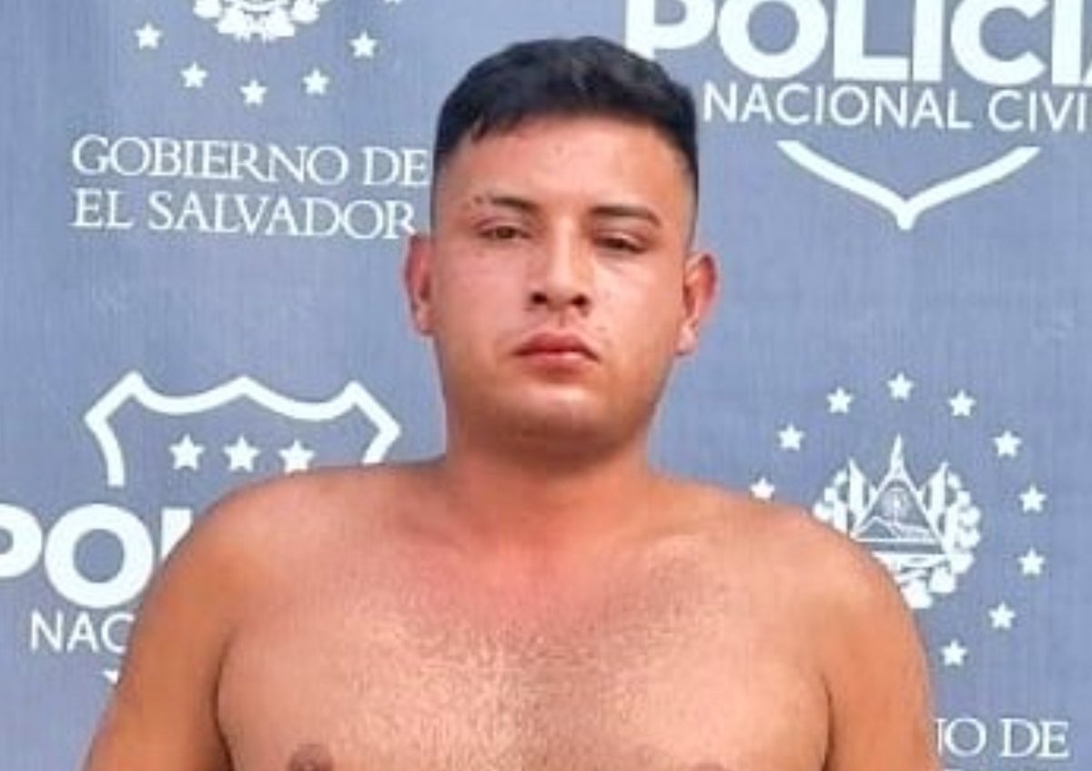 Aquí ya no van a prosperar cabrones 👊🏻🇸🇻🩵

Capturado en menos de 3 horas éste extorsionista por la <a href="/PNCSV/">PNC El Salvador</a> .