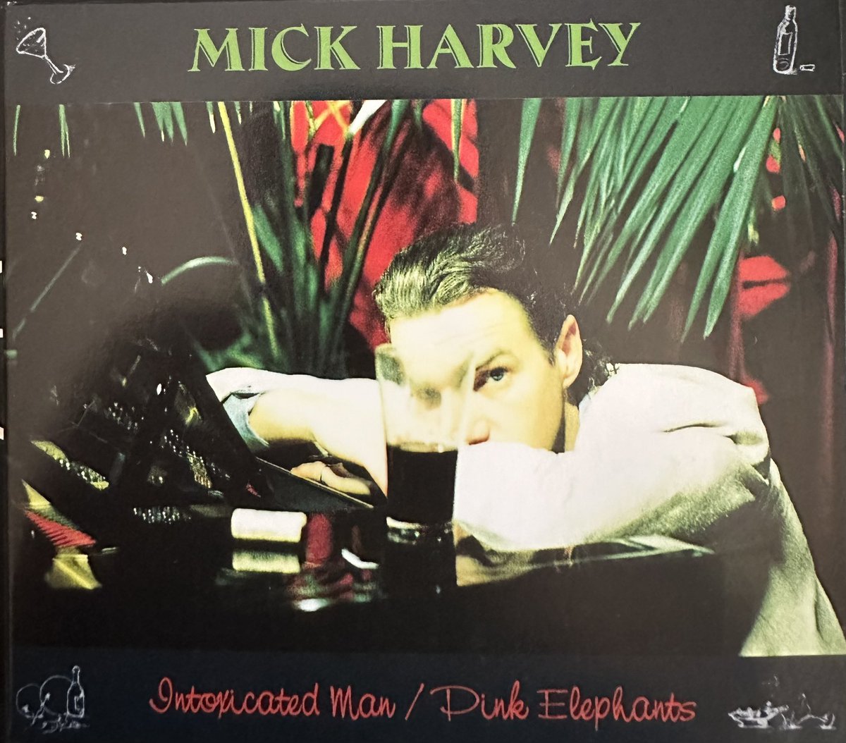 BernardZuel's tweet photo. Serge en Australien. #morningpop #mickharvey #anitalane #sergegainsbourg #intoxicatedman https://t.co/oFN64lkuBG
