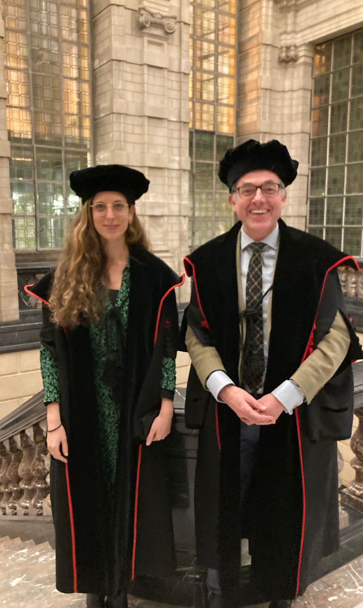 Such a joy when one can welcome one of one’s Doktorkinder into the corps. Welcome to the ⁦@KU_Leuven⁩ professorial gown ⁦⁦@NathalieSmuha⁩ !