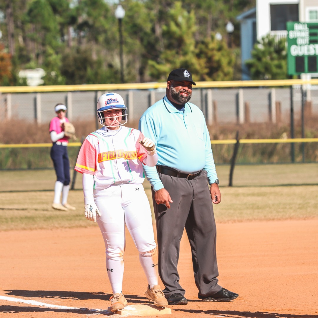 softball_youth's tweet photo. Memories that will last a lifetime 🤩

Thank you, SoftballFest!

#SYisFamily #SYElite https://t.co/Zx80TicCs9