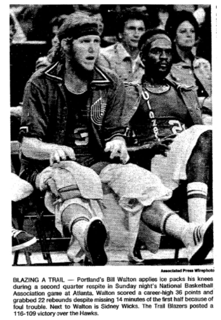 77Blazers's tweet photo. Jan 11 1976 - #BillWalton scored a career-high 36 pts &amp; grabbed 22 rebs in @trailblazers victory vs @ATLHawks, despite 42 pts by #Hawks forward #JohnDrew.
It is Walton's only 30/20 game of his career &amp; his 3rd 20/20 game w/#Blazers 

#RipCity https://t.co/0Ue4QSkmsH