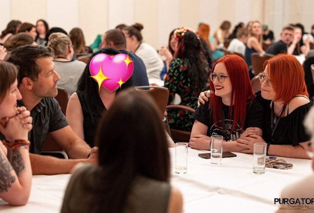 Lisa | good omens era tweet media