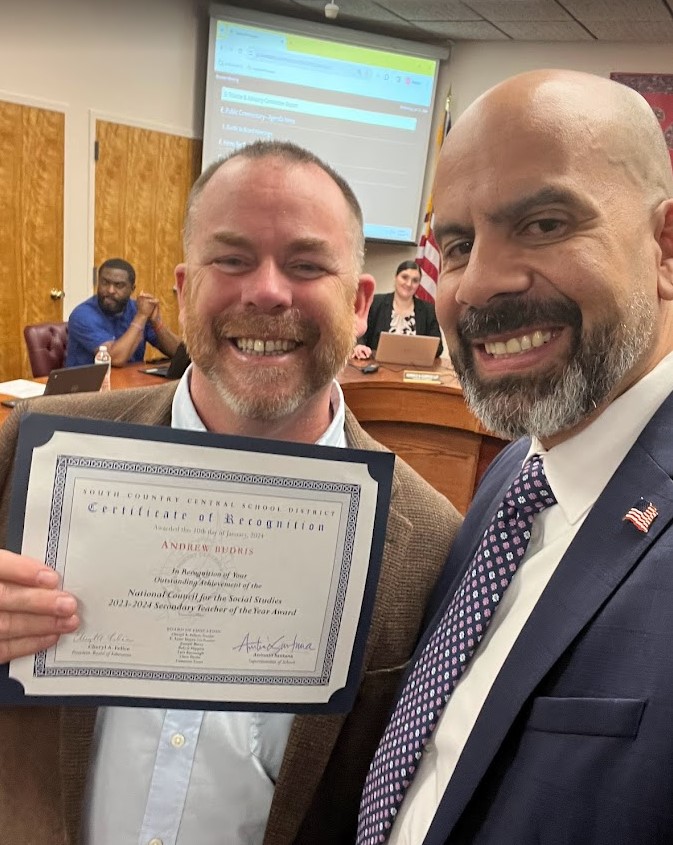 MrTonySantana's tweet photo. Not only was Andrew Budris named NYS Social Studies Teacher of the year, he got recognized as the National Social Studies of the Year! He is one of many fantastic teachers in our team and we could not be more proud. Thank you Mr. Budris for making a positive impact! #clipperPRIDE https://t.co/BWUUccoVik