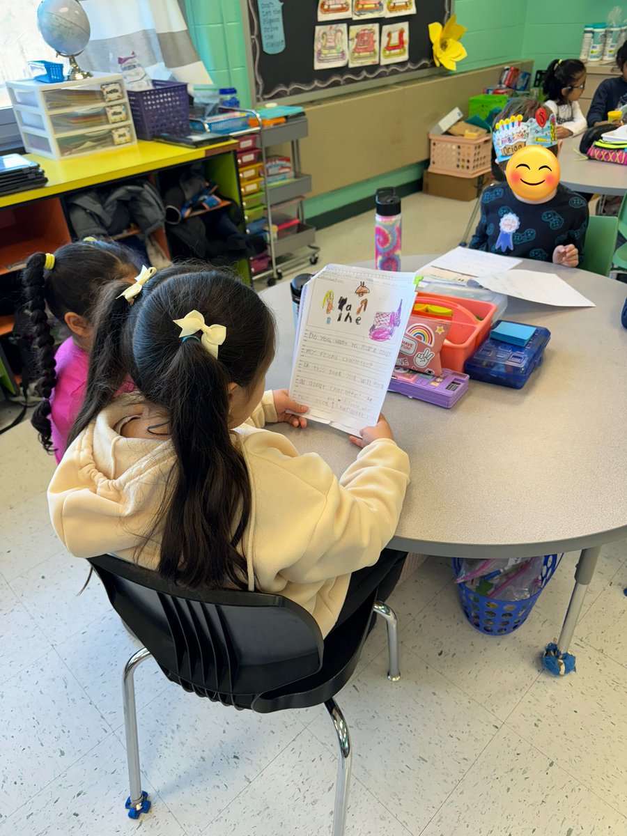 Mrs. Karr tweet media