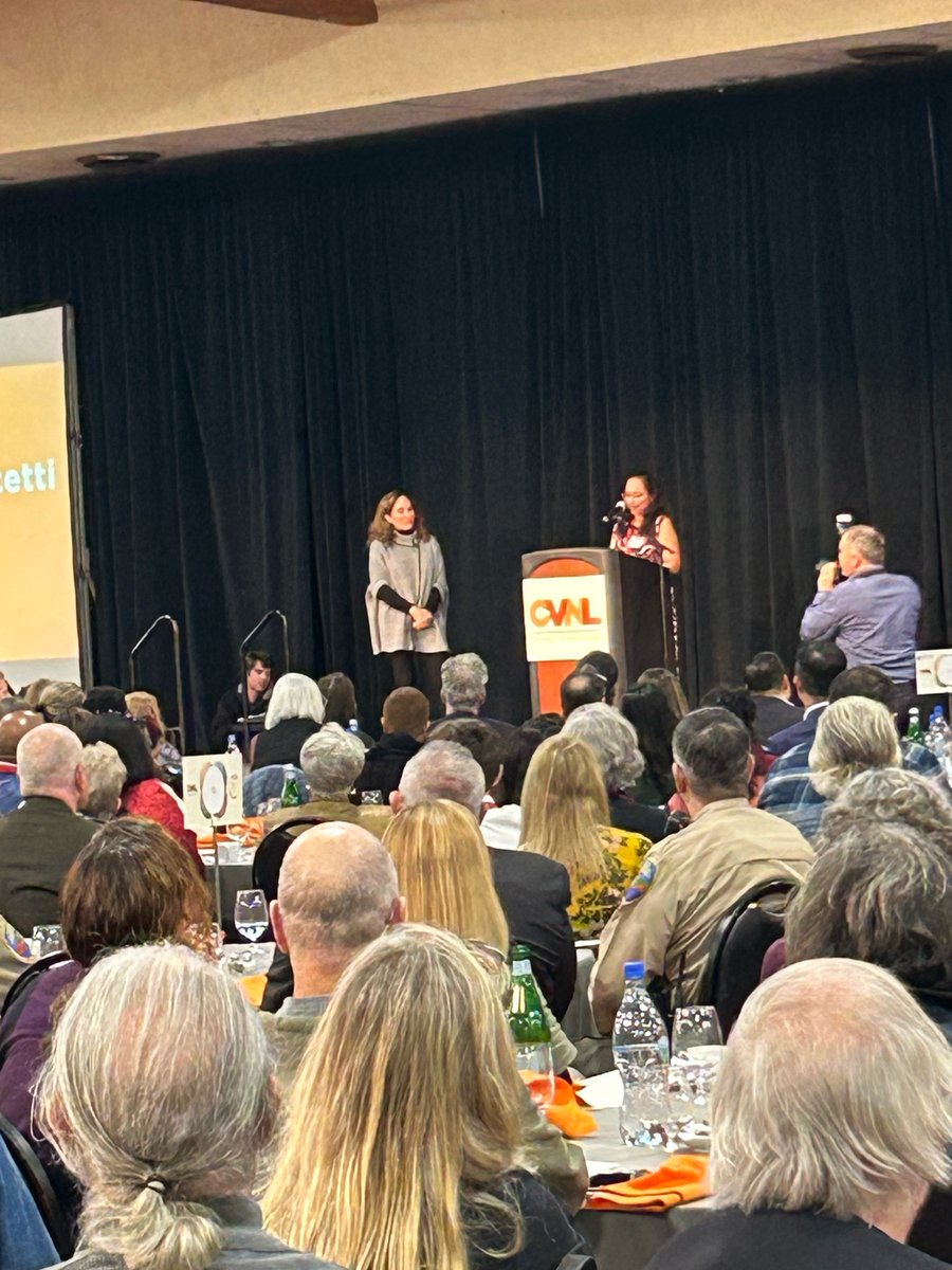 Capacity4Change's tweet photo. The Heart of Marin event wraps up with the Lifetime Achievement Award - Berta Campos-Aniceto is the recipient! Congratulations Berta!!

🤗💖

#HeartOfMarin #CVNL #LifetimeAchiement https://t.co/2ZxoHF2Hkb