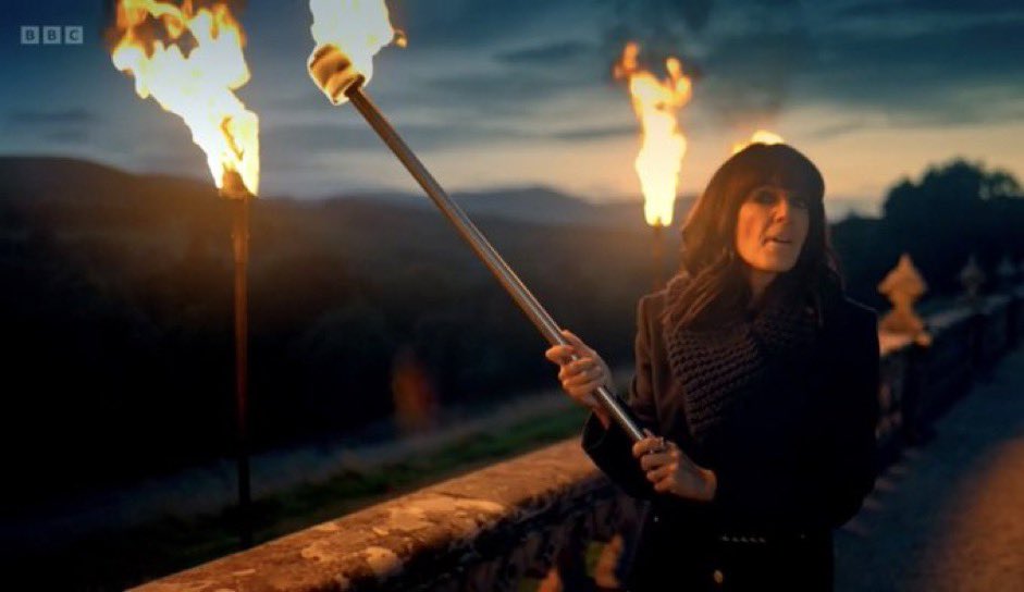 charlurt's tweet photo. The beacons are lit. Gondor calls for slayed #TheTraitorsUK https://t.co/hbxS1Gpr0J