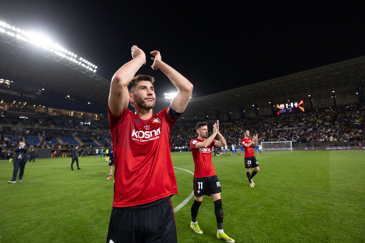 Osasuna's tweet photo. 👏 CLUB ATLÉTICO OSASUNA https://t.co/A82zmeqqlL