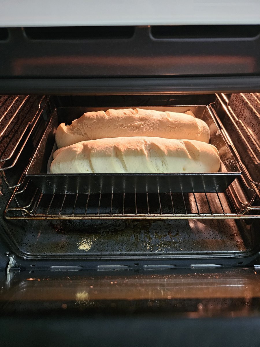 Kada se u 22h setis da nisi kupio hleb detetu za dorucak