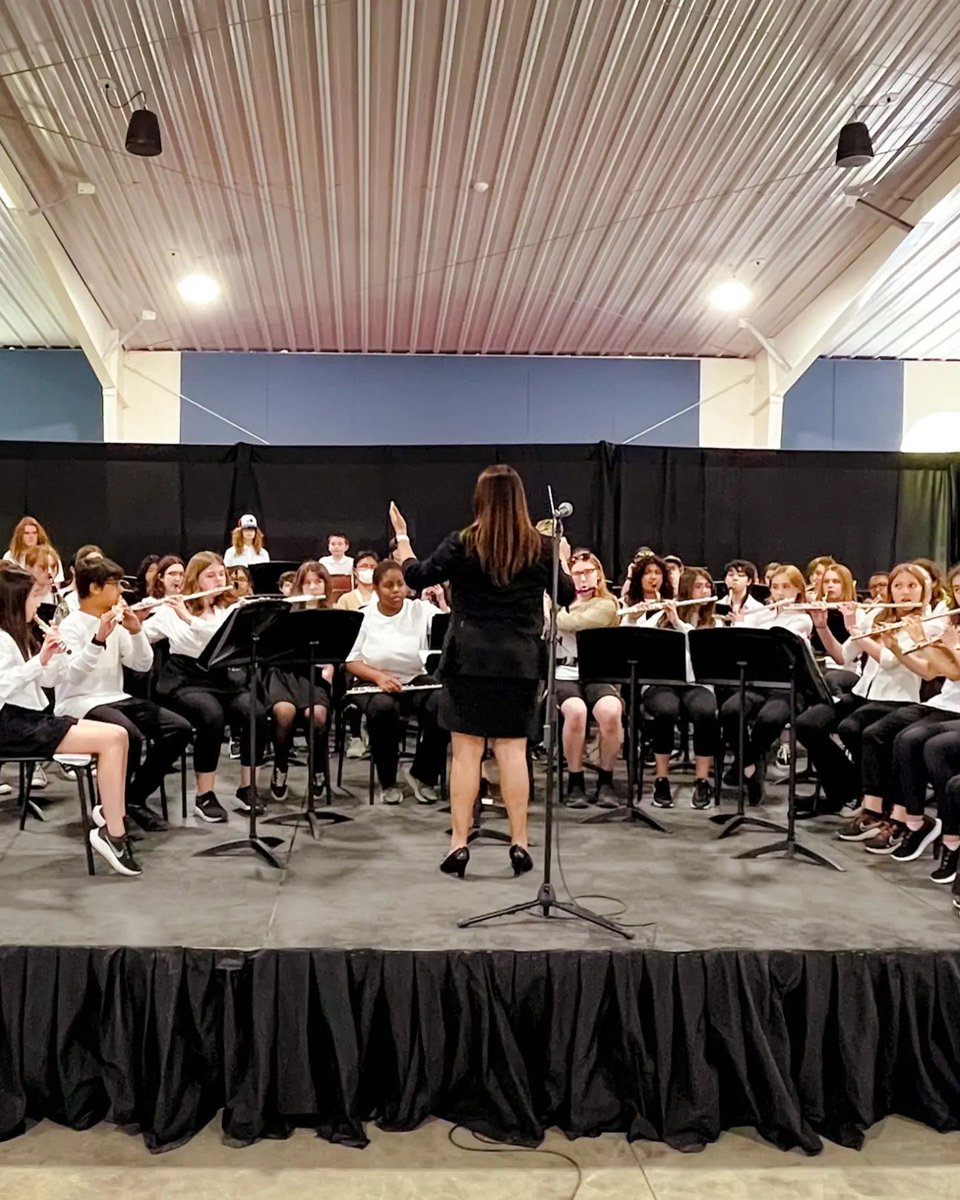 Westheights is having a silent auction on March 7th to raise funds for our music program. For all of the information please visit wsh.wrdsb.ca/2024/01/11/sil…
#wrdsb