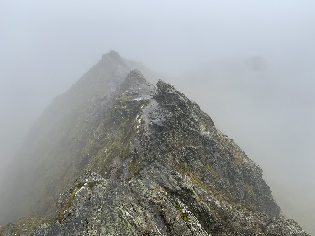 LakesWeather's tweet image. An atmospheric ascent of #sharpedge today. Unsurprisingly damp and slippery in its lower reaches today but with a thin layer of ice and snow higher up making it quite a serious undertaking. Similar steep and exposed routes are likely to be similar. Wes #summitsafely