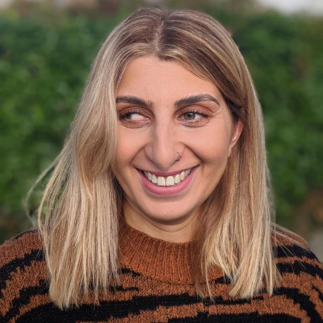 Here are some of the other great contributors to Scene/Change next week:

 @rithvikandugula: Writer/Actor

AMIRA HAYAT: Journalist

<a href="/BabluShikdar/">Bablu</a>: Social Media

@TafsilaMME &amp; Davina Moss: Dramaturgs

Join us at <a href="/ShermanTheatre/">Sherman Theatre / Theatr y Sherman</a> on Friday 19th January for the Scene/Change showcase!