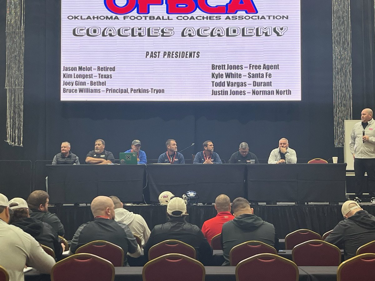 OFBCA's tweet photo. Past President Panel at the OFBCA 35 under 35 Coaches Academy. #OFBCA #35⬇️35. https://t.co/fapmRJ6PEQ