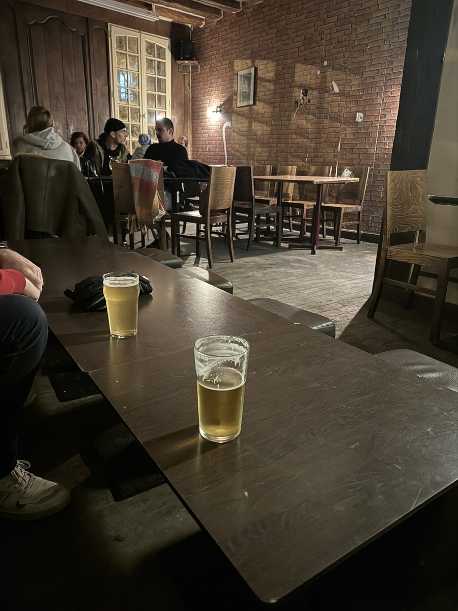 lesdemipixels's tweet photo. C’est parti 🚀 On vous attend au premier étage de l’Amaryllis (En bas des Lices, 12 Carr Jouaust, Rennes). Ne soyez pas timides ! 🍻 https://t.co/2qc2sG34wQ