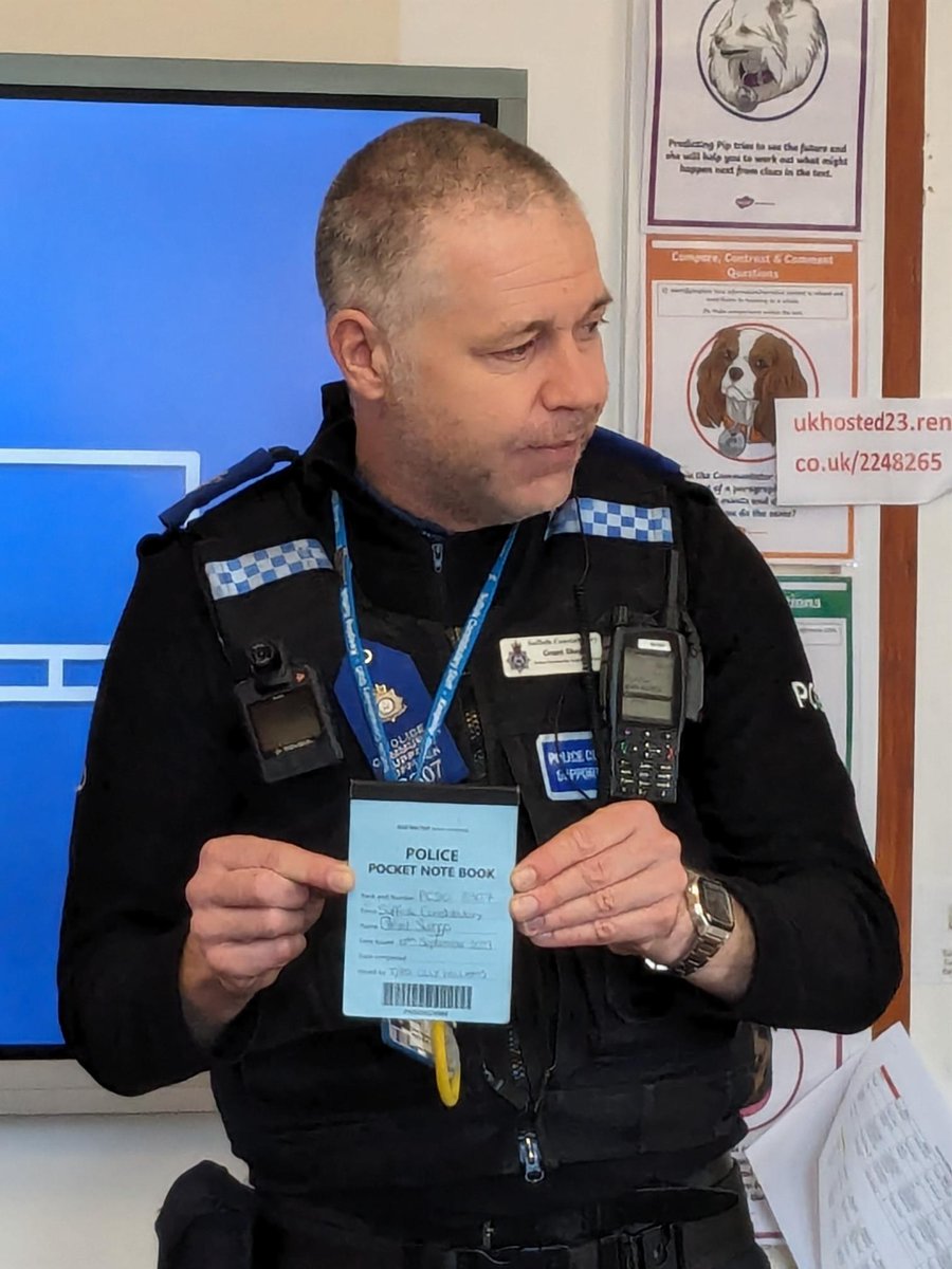 PoliceSudbury's tweet photo. Yesterday we were at @StGregoryCEVCP School #Sudbury talking to #BeechClass about how important it is still to have good Reading & Writing skills. We showed them some of the documents used daily by
@SuffolkPolice & when used in Investigations๐ #PCRAMDHANIE๐ฎ #PCSOSKEGGS๐ฎ https://t.co/GkOkdG9x9V