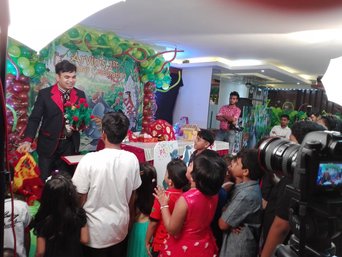 magiceventbd's tweet photo. 🌹💒পিকনিক, গেট টুগেদার, জন্মদিন, গায়েহলুদ, মিটিং, পার্টি, ভ্রমণ, কনফারেন্স, স্কুল ক্লাস পার্টি সহ বিভিন্ন অনুষ্ঠানে আমরা মাজিক শোর আয়োজন করে থাকি:-
https://t.co/UOuSdtQASm
Contact: 01915 904 904 / 017 1919 7070
#Birthday #magic_show #Dhaka_BD
#Young #Magician_in_Bangladesh🇧🇩 https://t.co/0B9coCpYoS