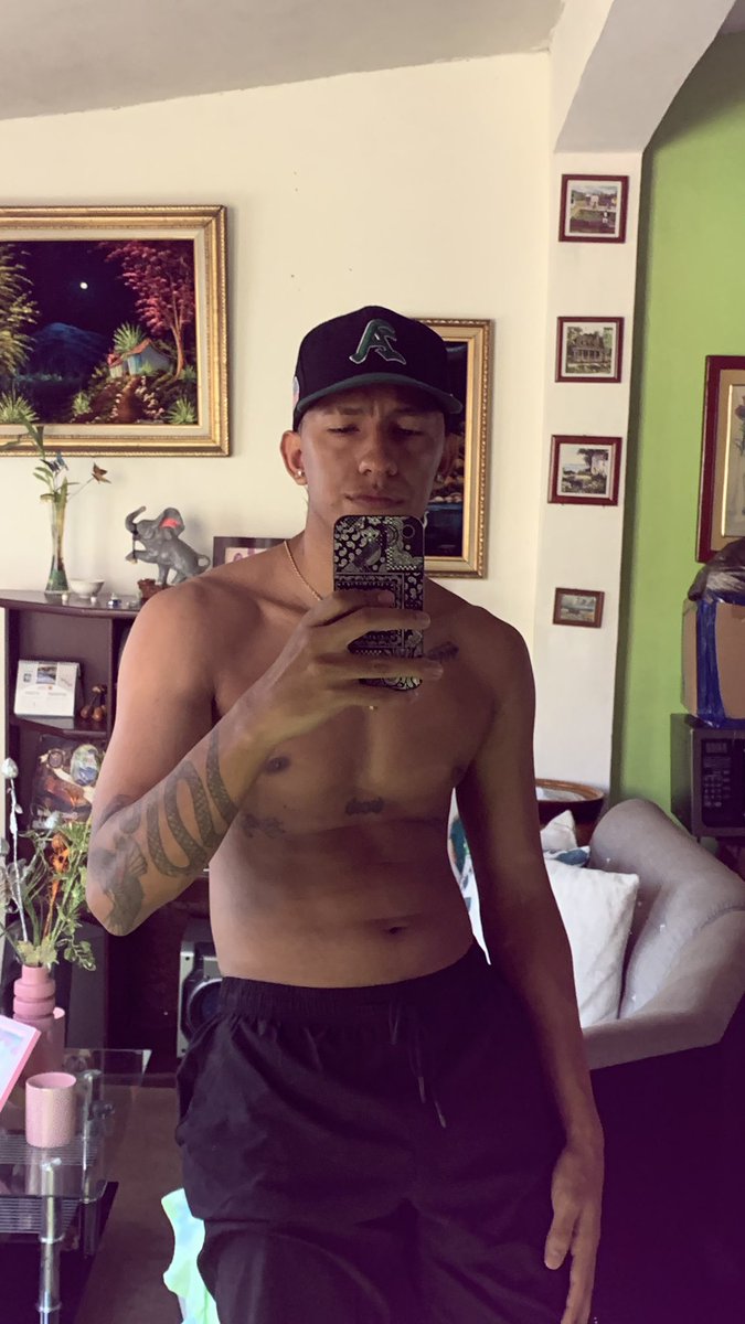 Yovannigho's tweet photo. @officer_rt 
@certified_alphs 
@alpha_amplifier 
#findom #slave #LOSER #pigslave #AlphaDom #Alphafeet #bdsm #CashMaster #feetdom #footdom #cashfag #cashfeet #cashdom #FinDom #fagcash #finsub #fagcash #HumanATM #feetfindom #Moneysub https://t.co/QCg1E7nPax