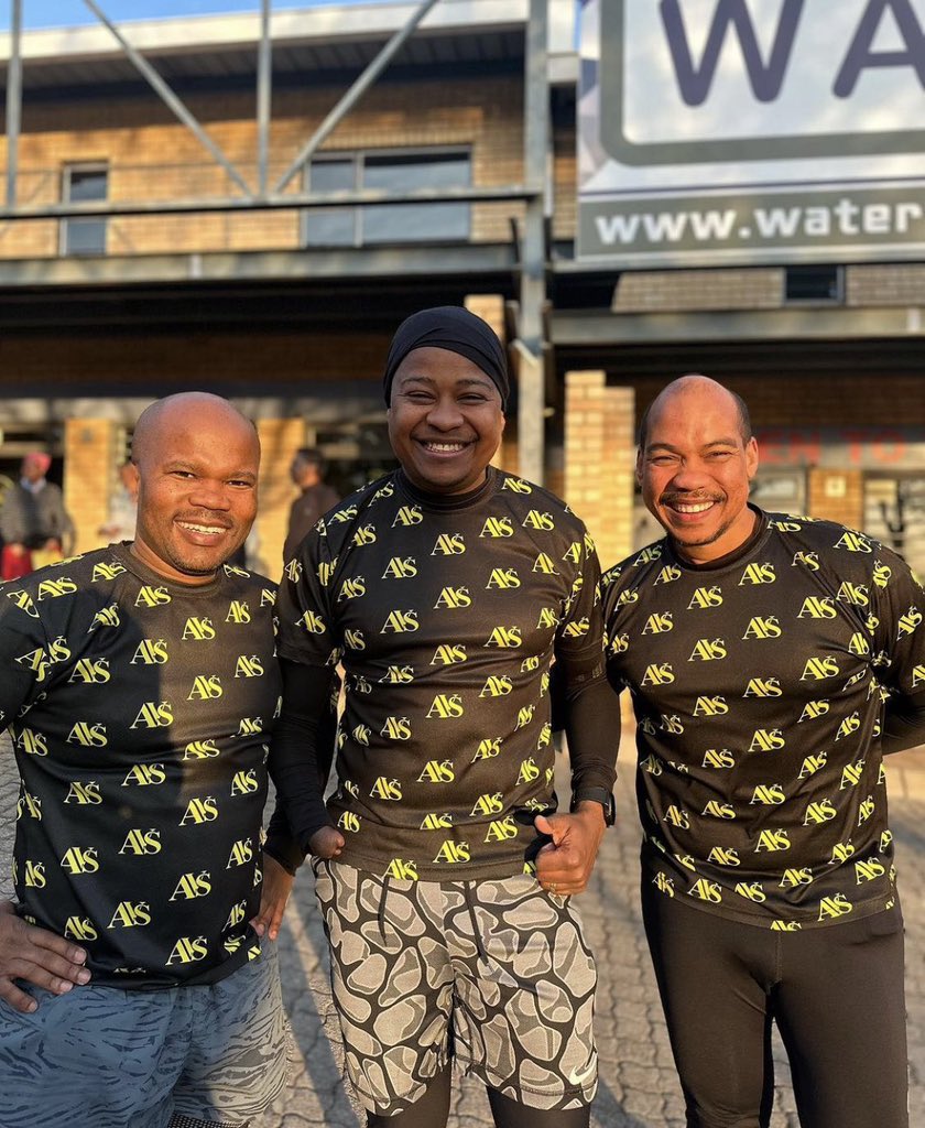 audas_vanschoor's tweet photo. A short run is better than nothing 🏃🏽

LOOKING FOR A RUNNING BUDDY

CALL ME 📲

JOIN US TOMORROW 6AM🏃🏽

, 5, Calliandra Centre, 
Calliandra St,Pretoria,

MONTANA 📍

#Avsfitness #RunwithAvs #Run #FetchYourBody2024 #RunningWithTumiSole #TeamAvs #FitnessFriday #RUNPTA #FitFestive https://t.co/NtjdNfhydm