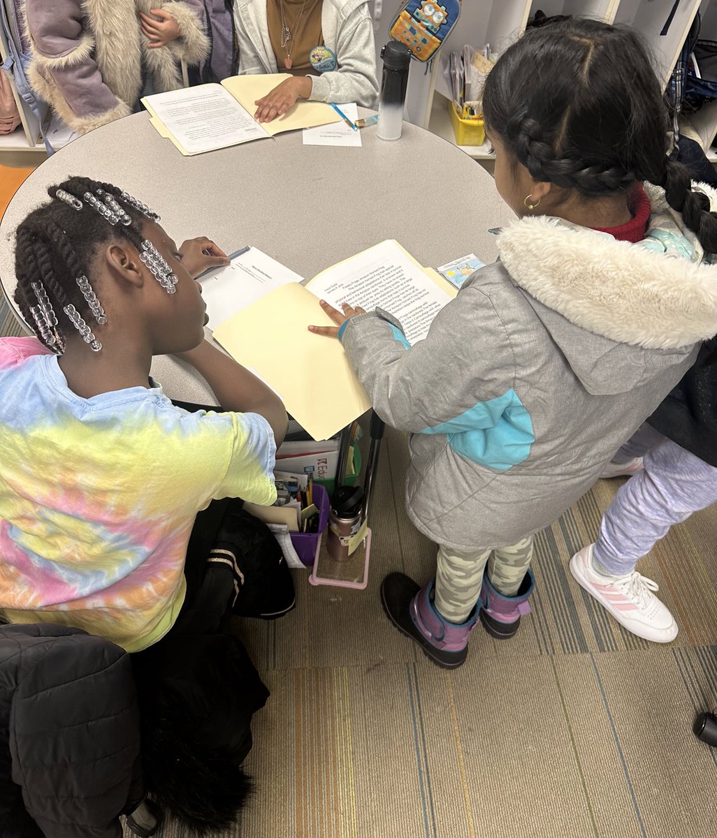 Rachel Burke tweet media