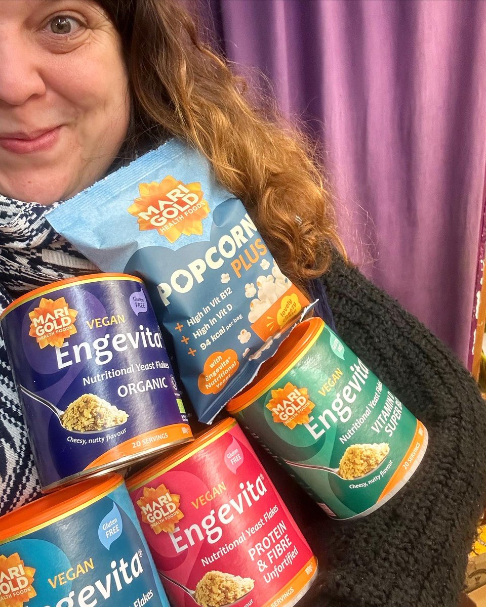 Brontosaurus Vegan tweet media