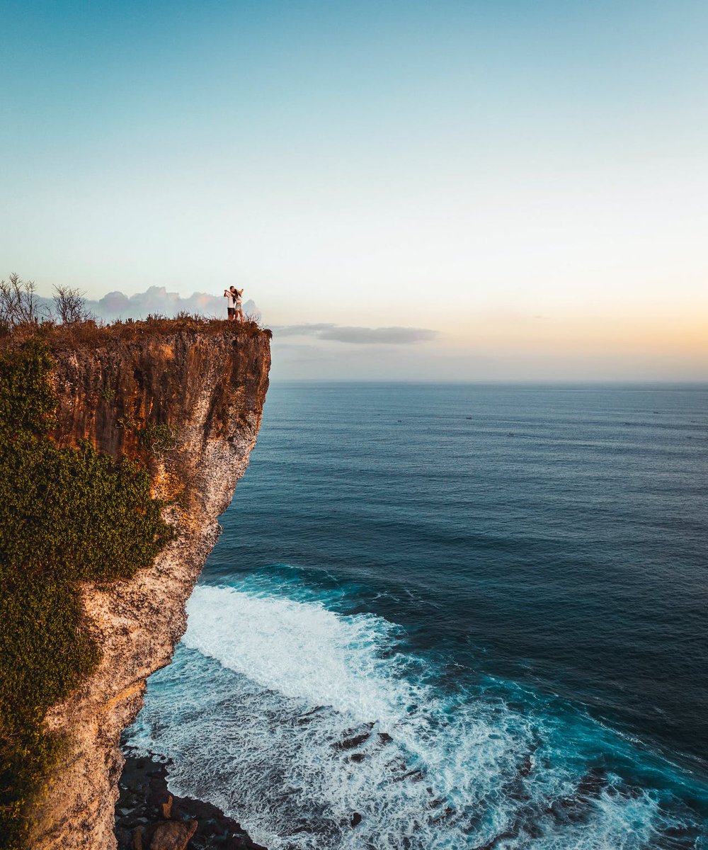 loveontrip's tweet photo. "Tomber amoureux ne mène pas toujours au chagrin. Avec la bonne personne, cela peut être un aller simple pour le paradis."

- Catherine Anderson
#citation #amour #fallinlove #BonneAnnee2024 ! https://t.co/zAfgnlL1te