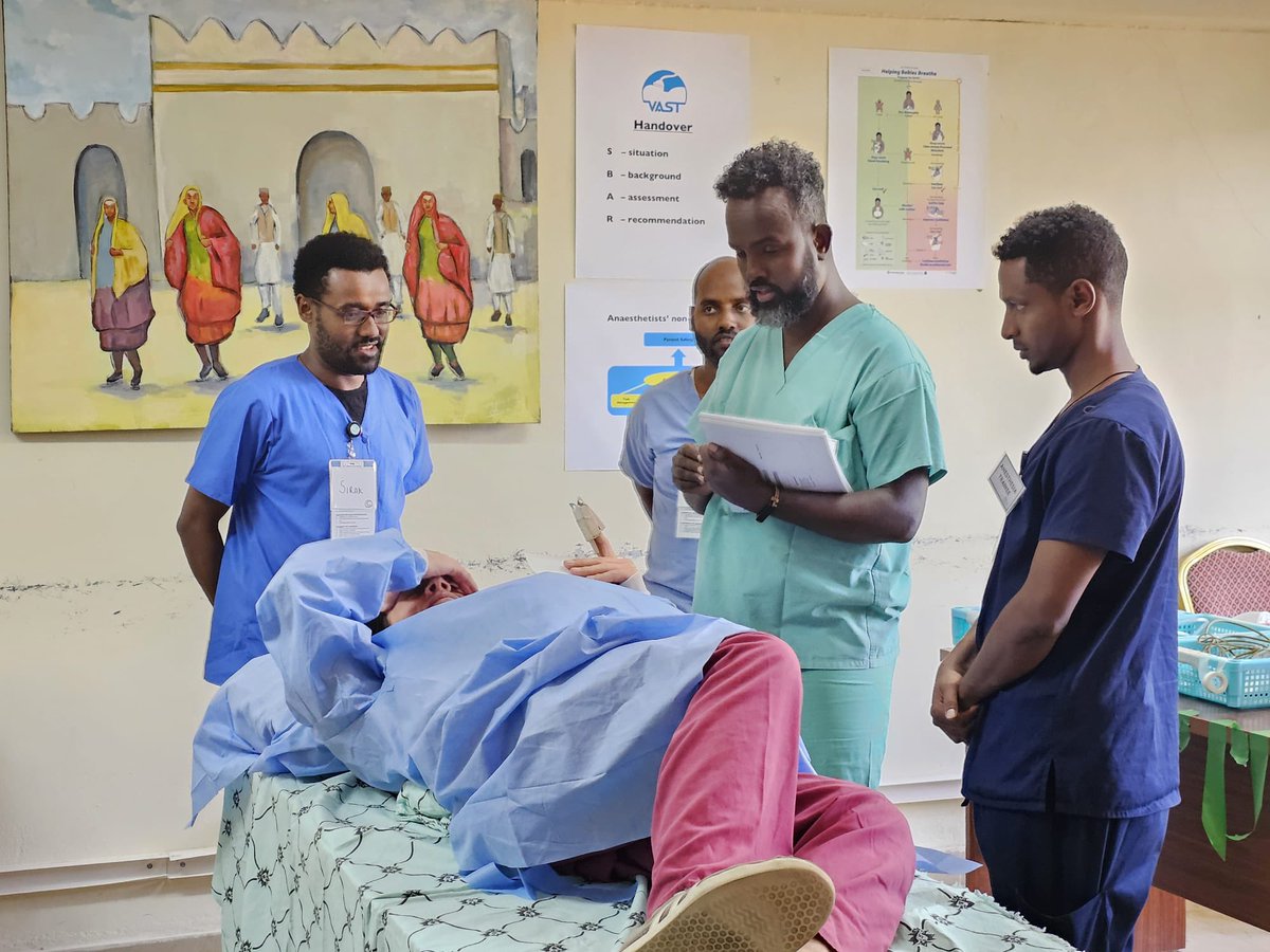 Mubarak_Mohme's tweet image. Day 1 #VastCourse inHarar feeling  so privilege to attend my first course in #HararEthiopia . Thank you to #VastCourseteam to invited me @VASTLearning @AdamMossenson @edubya22 @RwibukaG  @SANSOMforSL_org @SafeKrna