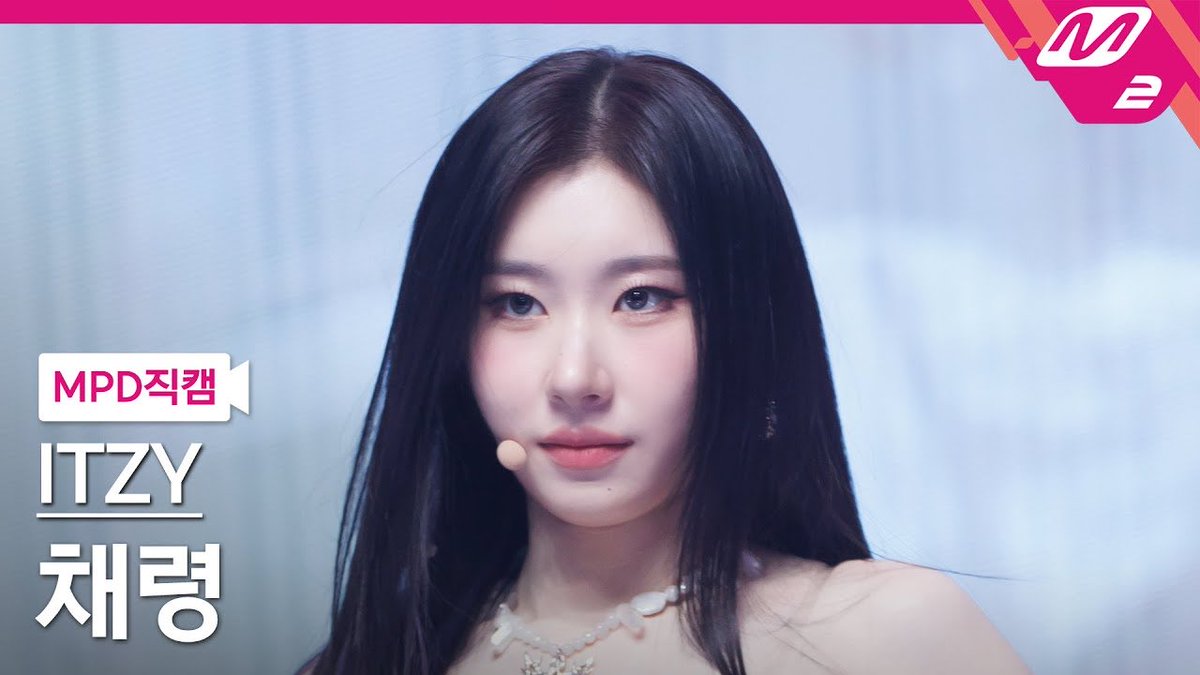 LCR_GLOBAL's tweet photo. [#CHAERCAM] 있지 채령 ‘UNTOUCHABLE’ (ITZY CHAERYEONG Fancam)

MCOUNTDOWN 240111
https://t.co/d5KlPh8AaF

 #CHAERYEONG #있지 #채령 @ITZYofficial https://t.co/iqQYftxoTj