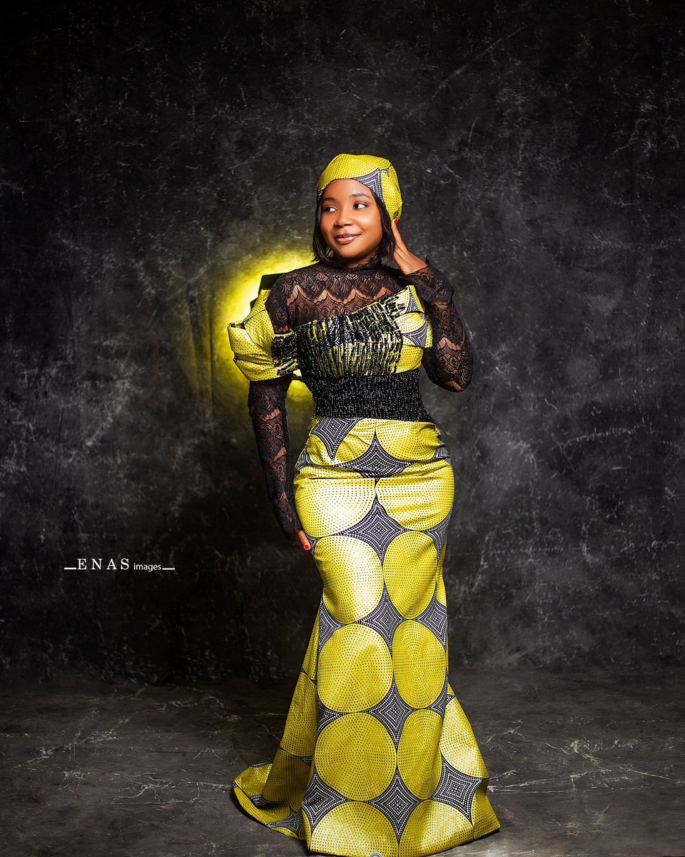 ComfortIji's tweet photo. Happy new year from me to you
Dress from our store. @lifestyle100fashion https://t.co/ahsPFpoqOT