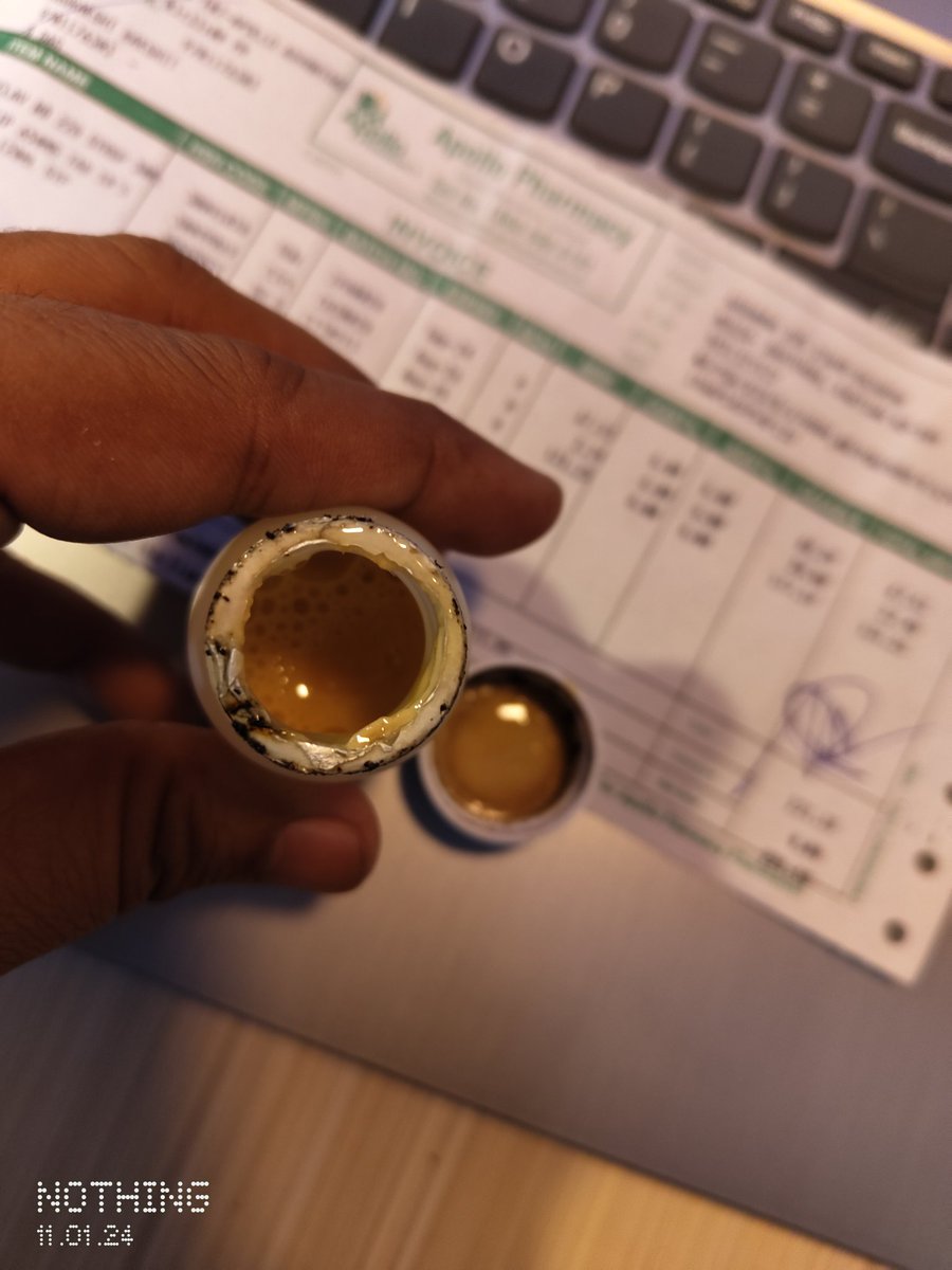 cd64b3dcc63248b's tweet photo. @ApolloPharmacy since when you guys have started selling used medicine? I purchased Moxclav BD 228 and once I opened it found it as used. Evidence attached. My kid has missed her prescribed dose for such fraud from your store. https://t.co/7UCrgeEOVJ