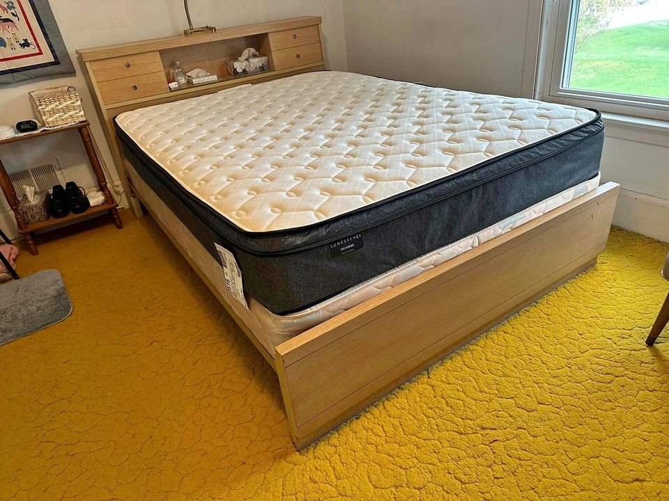 MBAofCC's tweet photo. NEW MATTRESSES!! W/ HUGE DISCOUNTS

Brand NEW Queen Mattress Start @$150 / kings start $300 on up!
Luxury sets ava @ 50-80% OFF Store Prices!
Pillow Top, Gel-Memory Foam, Hybrids, Adjustables &amp; More!
Don't Miss Out-Supplies r Limited!
THE Best Value In Town!!!
$40 Down https://t.co/6REi8t2gQR