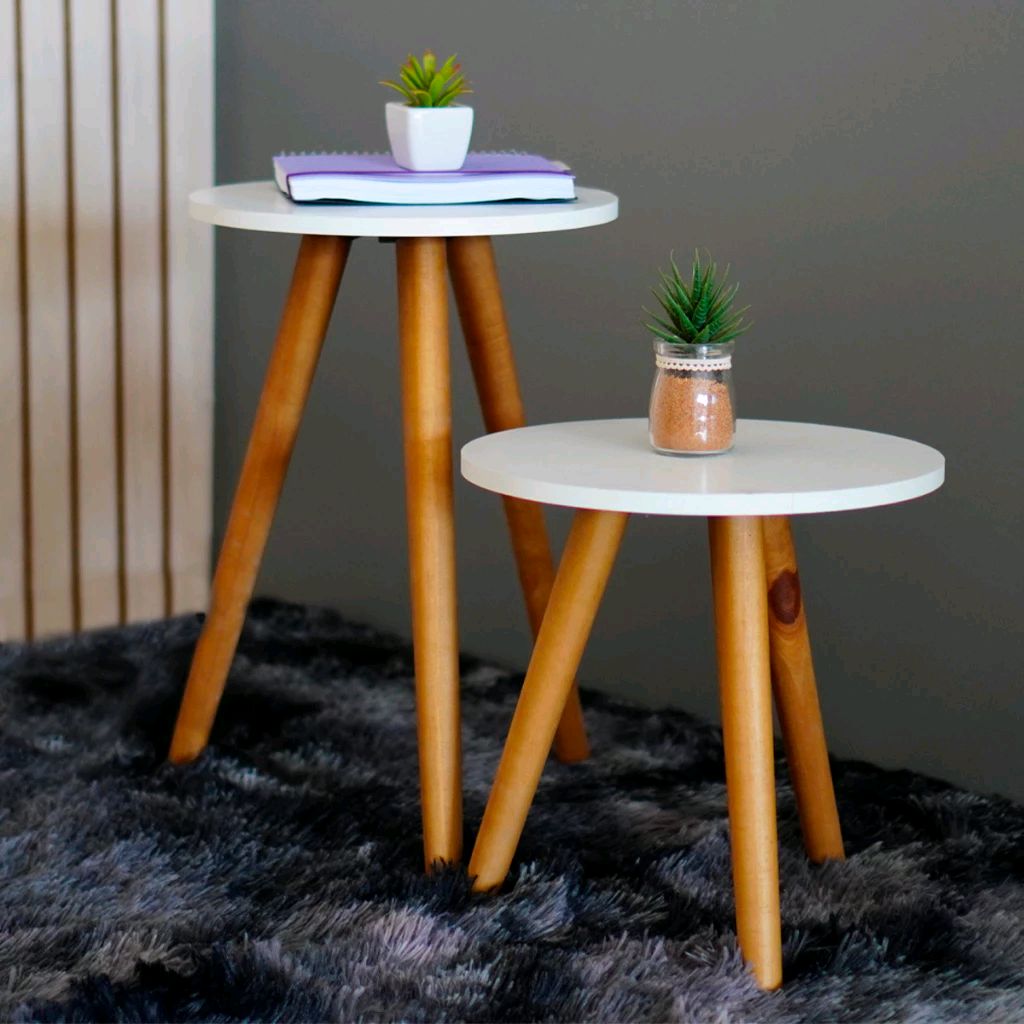 DiogoAroucha's tweet photo. Dê uma olhada em Conjunto de Mesinhas Canto E Apoio Pe Palito Madeira Tripe Porta Quadros E Objetos MDF Branco Ou Preto Kelan por R$62,90. Compre na Shopee agora! https://t.co/OktYY1KPvc https://t.co/xM2S2FJXYh