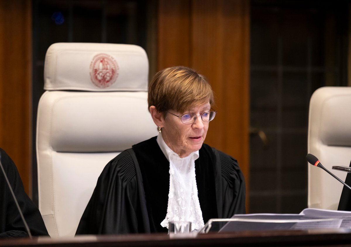 CIJ_ICJ's tweet photo. MULTIMEDIA: photos and videos of today's hearing in the case concerning Application of the Convention on the Prevention and Punishment of the Crime of Genocide in the Gaza Strip (#SouthAfrica v. #Israel) held before the #ICJ are available here: https://t.co/lxMKBi5rqQ https://t.co/nzokFNvzbE