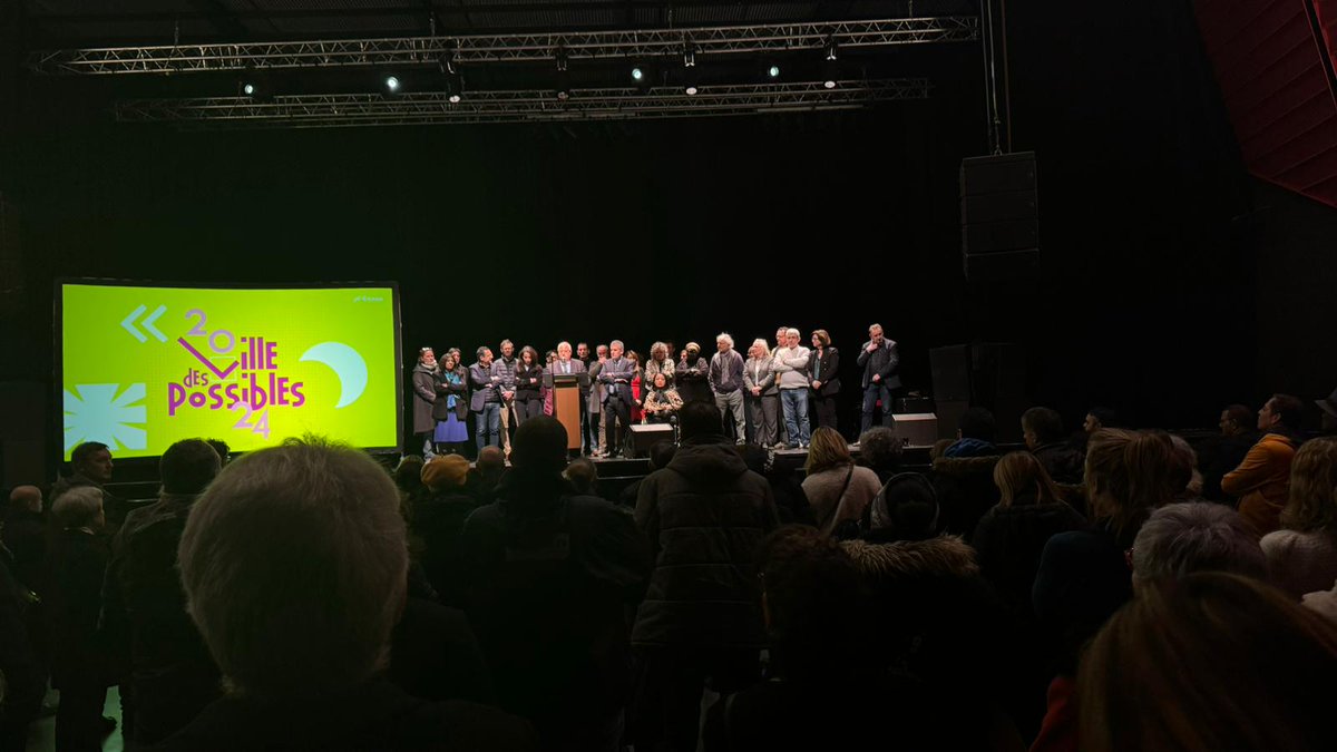 Monsieur le Maire <a href="/JEgron33/">Jean-Francois Egron</a> et le Conseil municipal adressent leurs voeux aux habitants et aux acteurs locaux et associatifs. #cenon #vivreacenon #Voeux2024