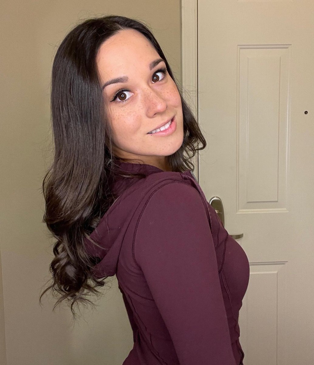 Can improve your mood and overall well-being. It can also make those around you feel happier and more at ease. So, don't forget to smile every day! #SMILEUP #HappyDay