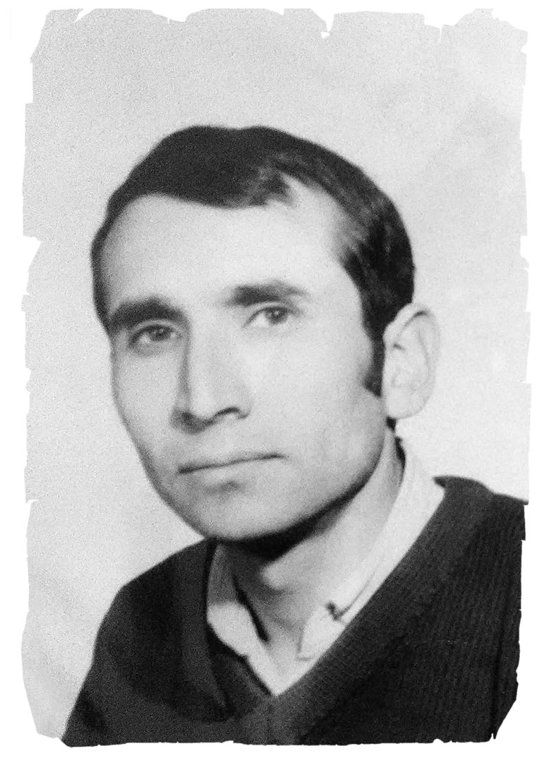 AhrdoAfg's tweet photo. Today, we honor the memory of Lal Jan, an army officer who fell victim to forced disappearance under the PDPA in 1979. Learn more about his story from his son, Rahmatullah Safi, on Afghanistan Memory Home. https://t.co/4WJJgkJGlC https://t.co/uurlzezHts