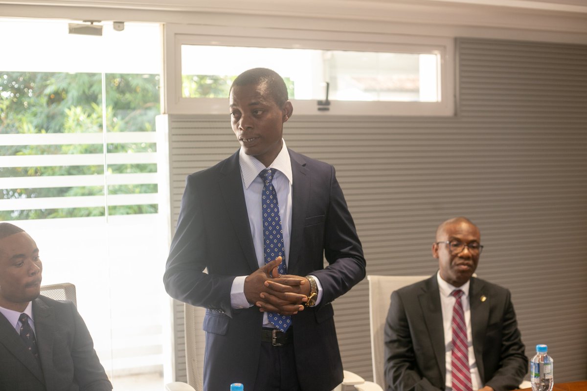 <a href="/UnivGh_VC/">Vice-Chancellor, University of Ghana</a> Prof. <a href="/aba_amfo/">Nana Aba Appiah Amfo</a> expressed appreciation in her remarks, commending the bank's management for the generous donation. She also acknowledged the enduring collaboration between <a href="/RepublicBankGh/">Republic Bank (Ghana) PLC</a> and the <a href="/UnivofGh/">University of Ghana</a>.
2/2

#UGIS75
#IntegriProcedamus
