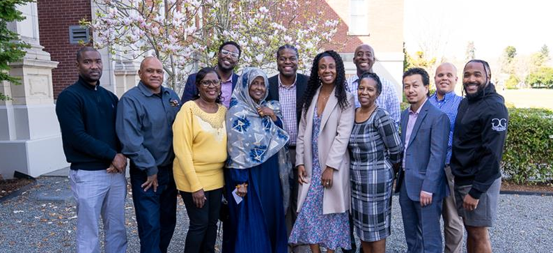 WashingtonBuild's tweet image. lisc.org/puget-sound/ou…
LISC Puget Sound teamed up with Amazon in 2022 to help build the next generation of developers of color in the Puget Sound and expand affordable housing in the communities they serve.