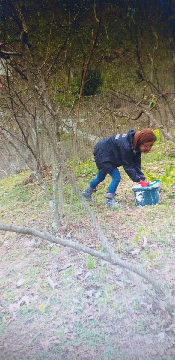 <a href="/ibrahimyumakli/">İbrahim Yumaklı</a> Sayın Bakanım <a href="/ibrahimyumakli/">İbrahim Yumaklı</a> bende sizi #Giresunda Sahipsiz değilsin dediğiniz ama sahipsiz bıraktığınız,asgari ücreti bile çok gördüğünüz  #tarımdanışmanınız ile tanıştırayım.<a href="/Hayati_Yazici/">Hayati Yazıcı</a> <a href="/VahitKirisci/">Prof.Dr.Vahit Kirişci</a> <a href="/RTErdogan/">Recep Tayyip Erdoğan</a> <a href="/erkanakcay45/">Erkan Akçay</a> <a href="/AyhanBarut01/">Ayhan Barut</a>  <a href="/mvnazimelmas/">Prof. Dr. Nazım Elmas</a> <a href="/avsenlikoglu/">Aytekin Şenlikoğlu</a>