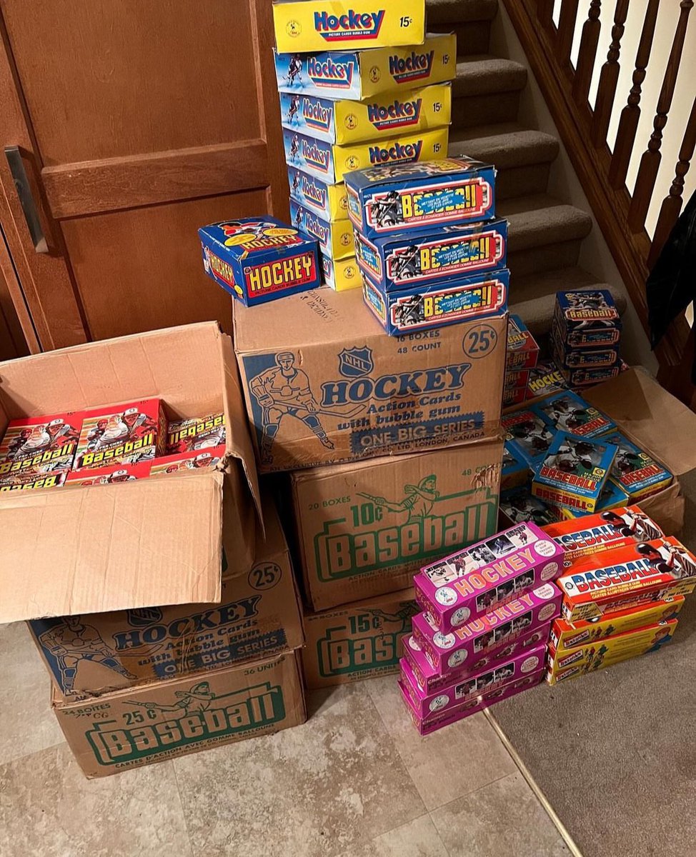 Heritage_Sport's tweet photo. O-Pee-Chee anyone?
Our team is in Canada today braving frigid sub zero temps to pick up an incredible collection. Sets, singles, wax and everything in between
These were all purchased at the time of issue and forgotten about, itโs an absolute treasure trove! https://t.co/LExoa3XtK1