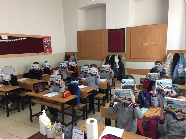 TOPLUMSAL DUYARLILIK PROJESİ: Fen Bilimlerini Kitaplarla Öğreniyorum