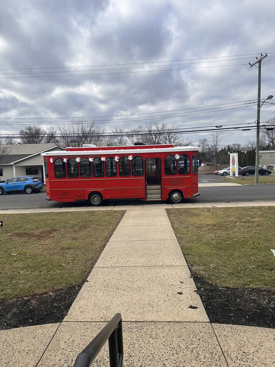 LB Little Waves tweet media